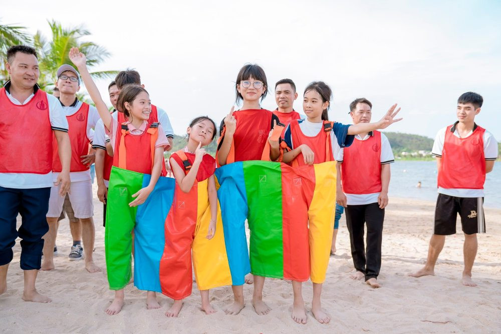 Dịch vụ Chụp ảnh Teambuilding (2 - 4h) 1 Photo