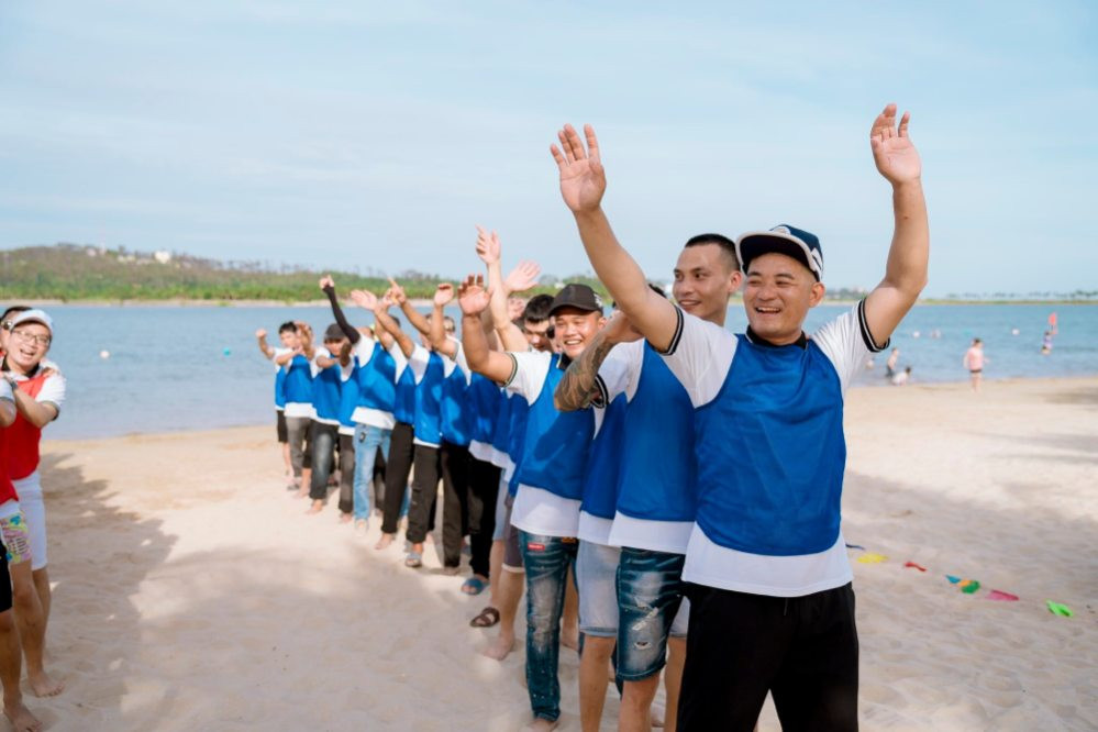 Dịch vụ Chụp ảnh Teambudding (2 - 4h) 2 Photo